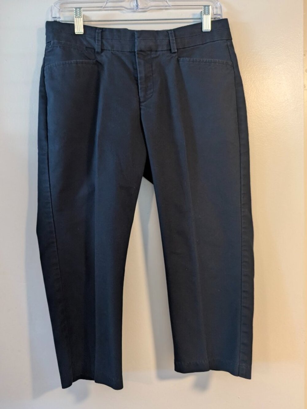 Women's Docker navy capris